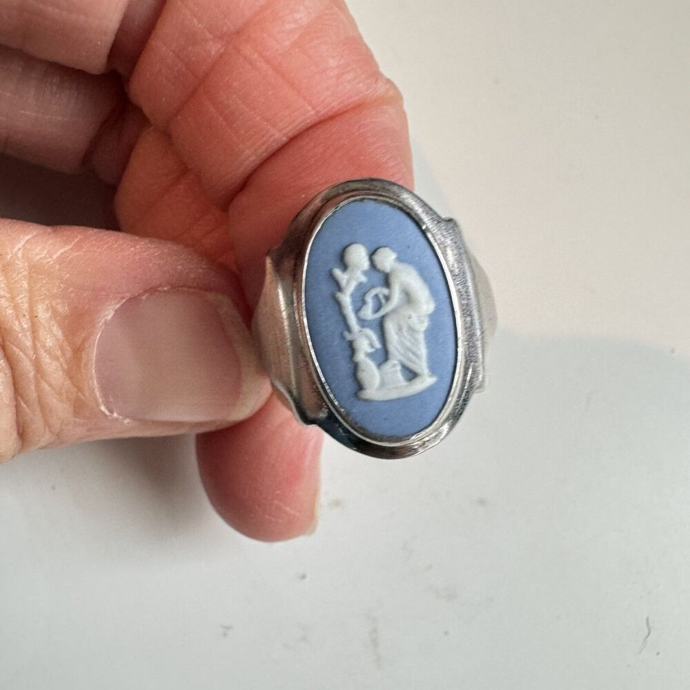 Wedgwood England Sterling 925 Silver Ring Blue Cameo Jasper Girl Sz 6